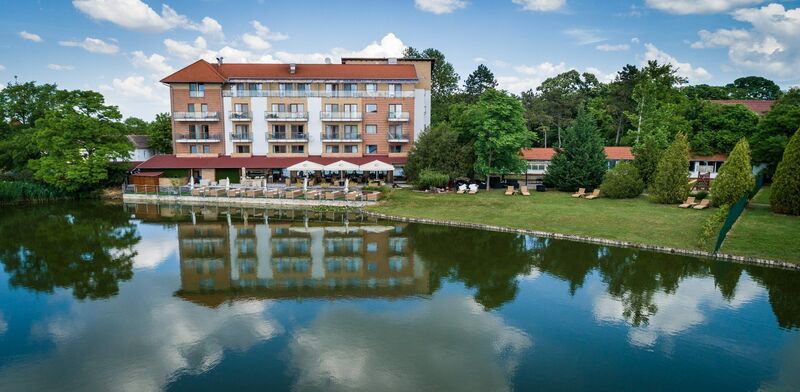 Hotel Corvus Aqua