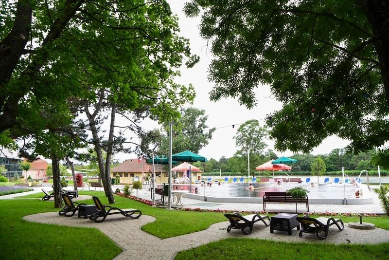 Gyopárosi Parkfürdő