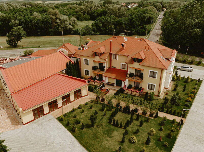 Szerencsemák Panzió
