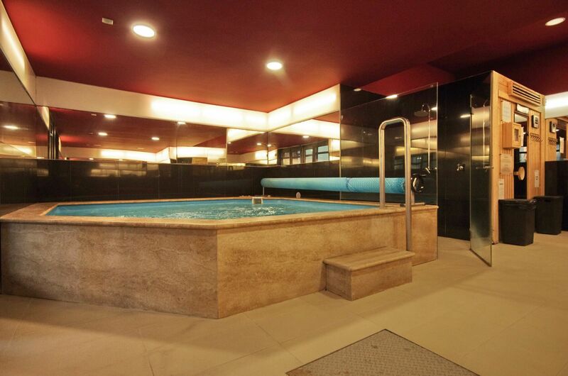 Corvin SPA