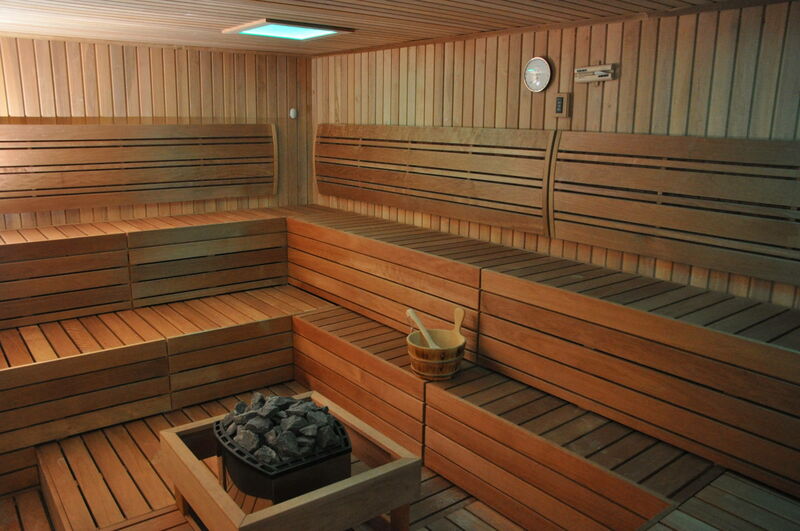 Wellness és fürdőrészleg