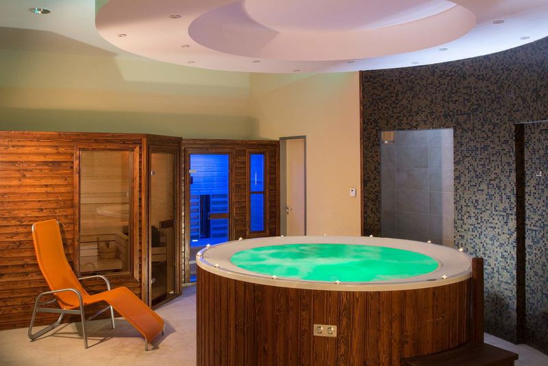 Jakuzzi