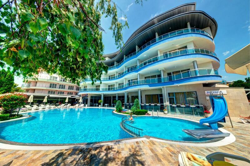 Blue Bay Hotel***