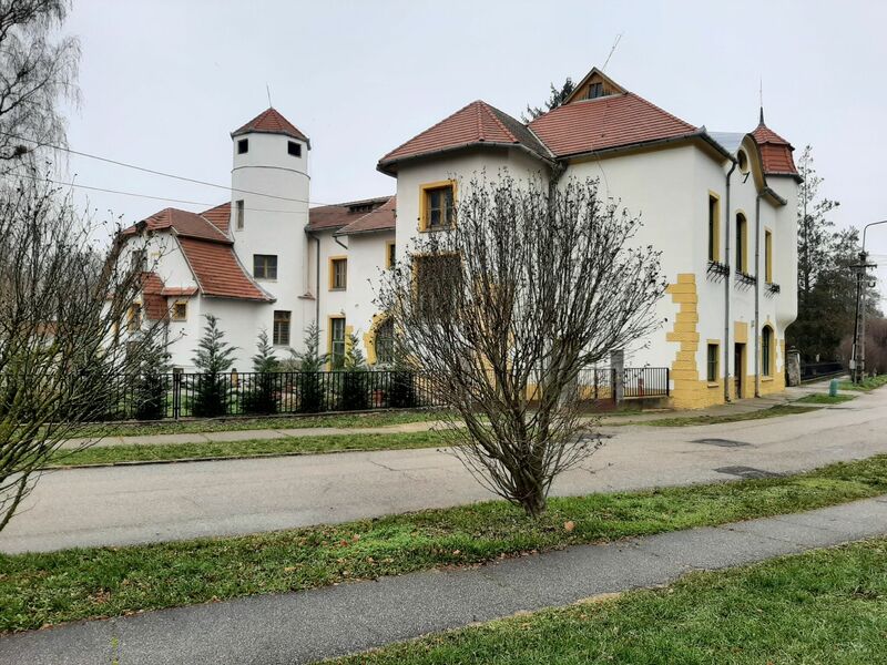 Meller Kastély Villa