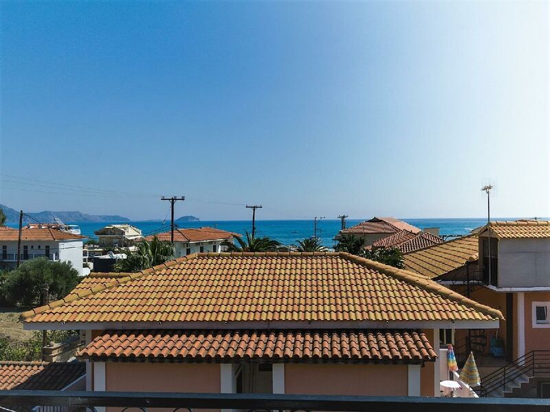 Socrates Apartmanház