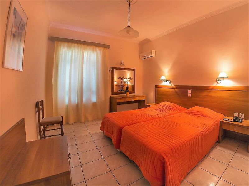 Chryssi Akti Hotel***