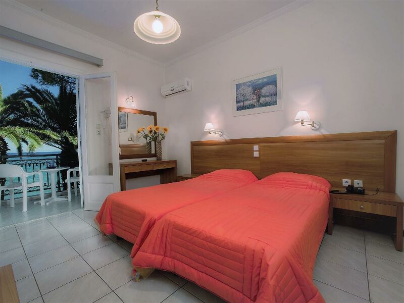Chryssi Akti Hotel***