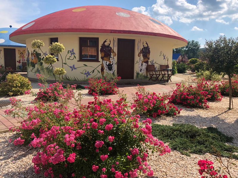 Demjén Piramis Fürdő és Üdülőpark