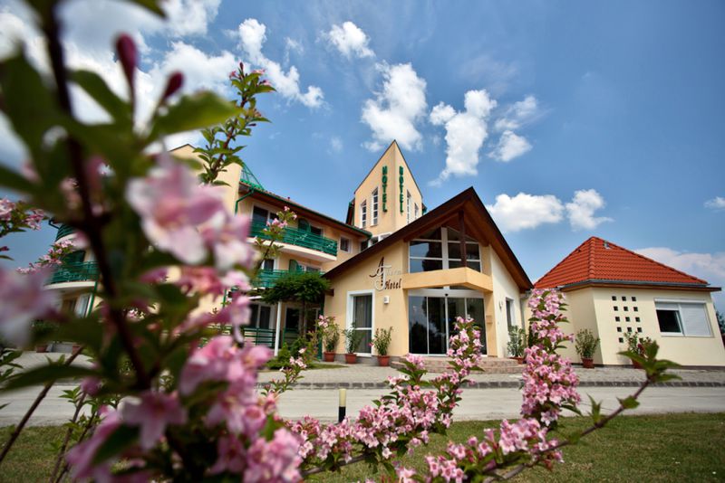 AquaTherm Hotel***