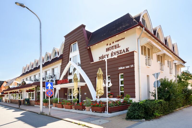 Hotel Négy Évszak***superior