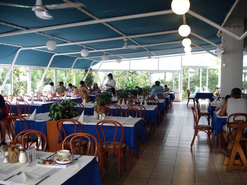 Étterem