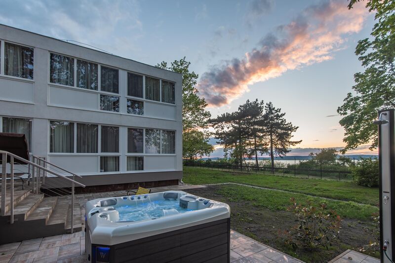 Jakuzzi