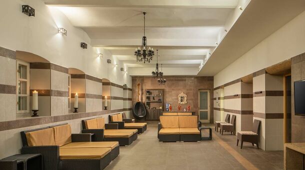 Kristály Imperial Hotel****