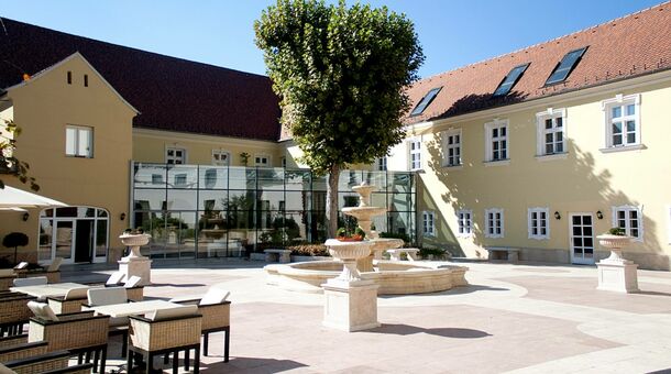 Kristály Imperial Hotel****