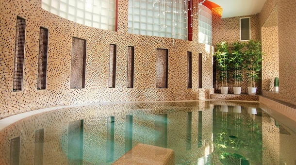 Kristály Imperial Hotel****