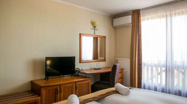 Hotel Narád****