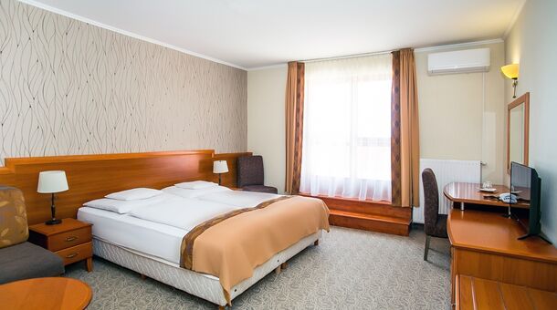 Hotel Narád****