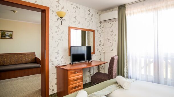 Hotel Narád****