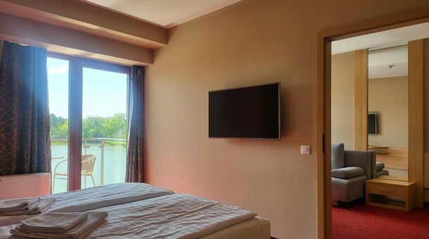 Hotel Corvus Aqua