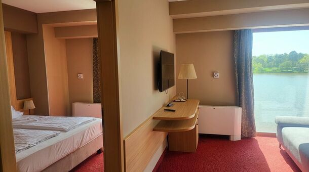 Hotel Corvus Aqua