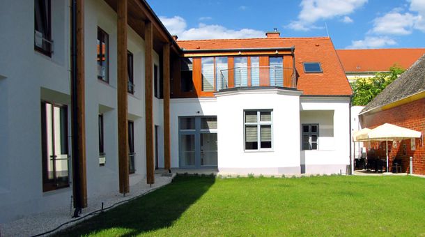 Pilvax Hotel***