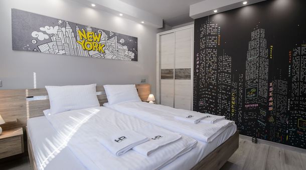 HR Apartmanház