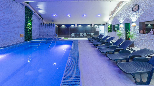 Oázis Wellness Park és Panzió