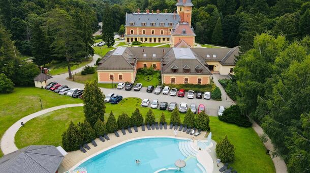 Kastélyhotel Sasvár Resort