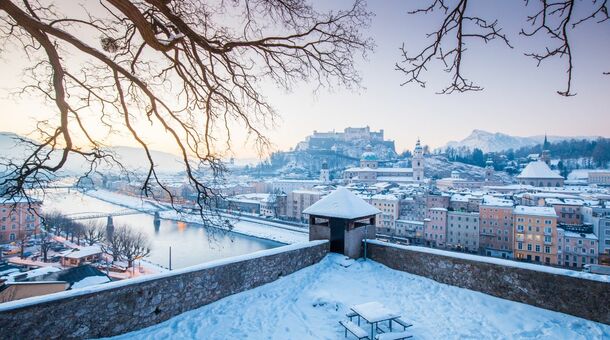 Adventi pihenés Mozart városában!