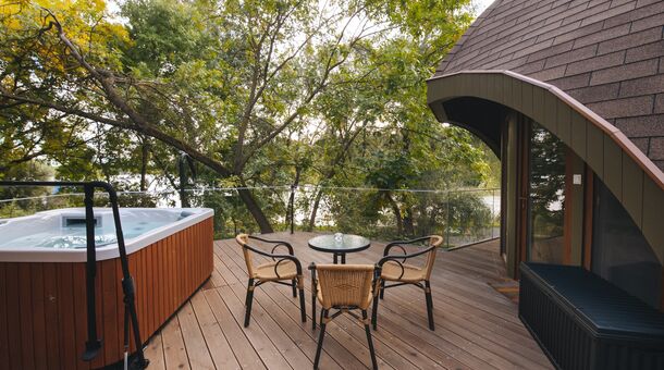 Kormorán Kikötő és Vendégházak