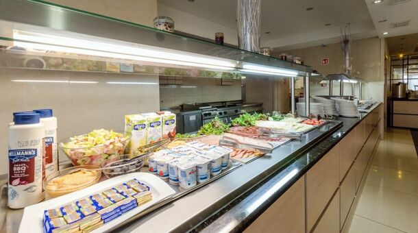 Hotel Aurum Family****