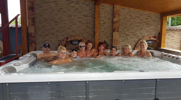 Kék Laguna Apartmanok