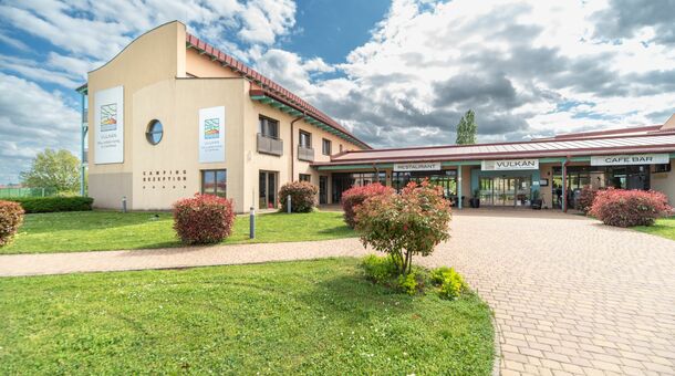 Vulkán Wellness Hotel & Camping