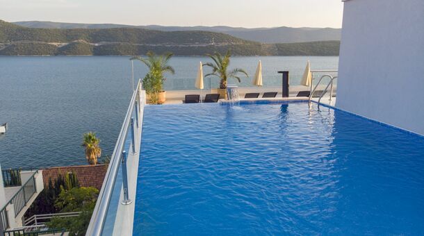 Nyári felüdülés a dalmát tengerparton!