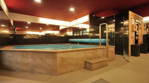 Corvin Hotel Gyula*** & Wellness Apartmanok