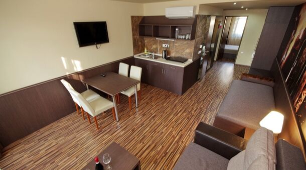 Corvin Hotel Gyula*** & Wellness Apartmanok