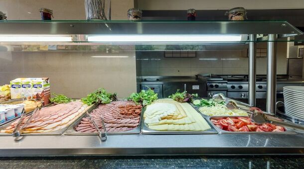 Hotel Aurum Family****