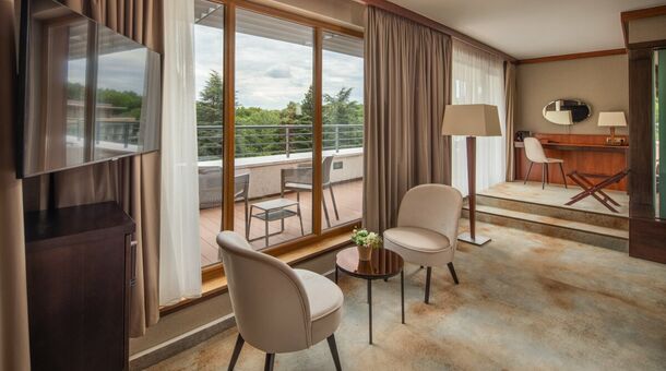 Fagus Hotel Conference & Spa****