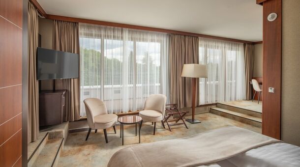 Fagus Hotel Conference & Spa****