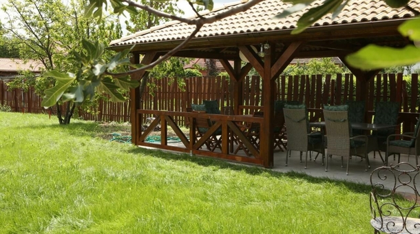 Hunyadi Panzió és Apartman