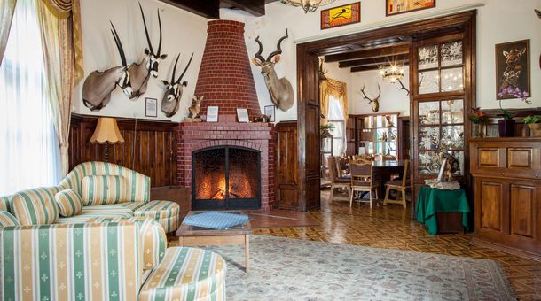 Kőkapu Vadászkastély és Hotel & Apartments