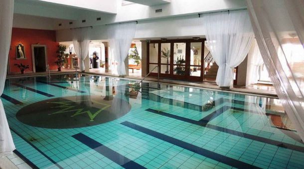 Egri Korona Borház és Wellness Hotel