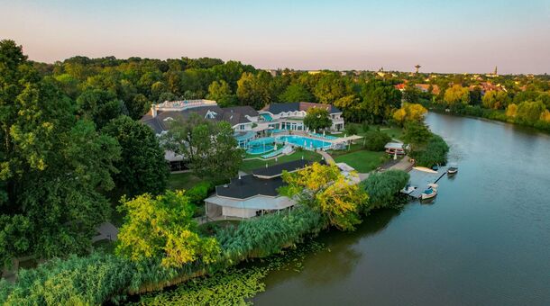 Liget Wellness és Konferencia Hotel****