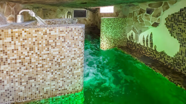 Hotel Vécsecity****