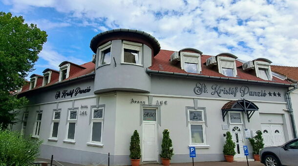 St. Kristóf Panzió