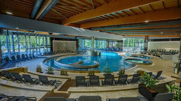 Hotel Azúr***** Prémium