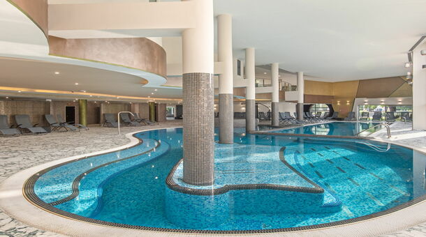 Hotel Azúr***** Prémium