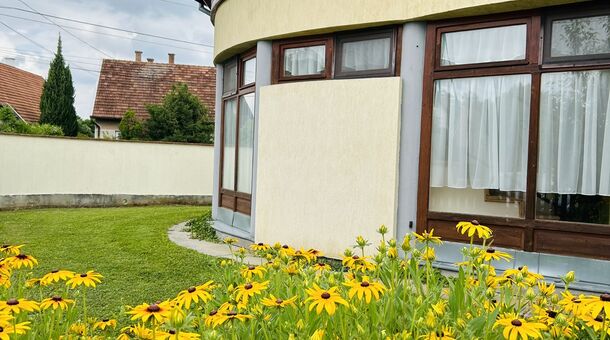 Cozy Garden Apartman