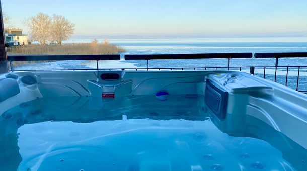 Royal Mediterran****