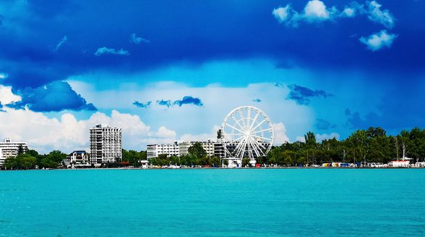 Royal Mediterran****